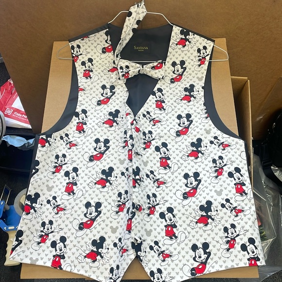 Mickey Vest and Bow Tie New Size Medium - Picture 1 of 3